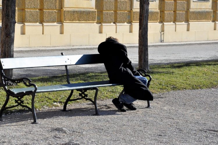 Comment intégrer un Centre d’Hébergement et de Réinsertion Sociale ?
