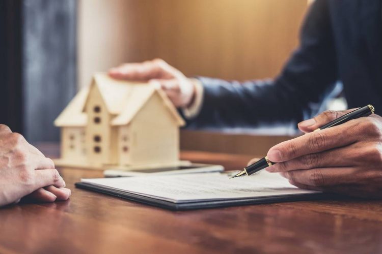 Construction de maison : quand prend effet la garantie décennale ?