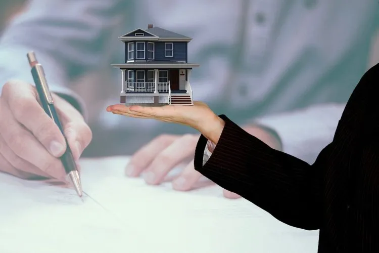 Comment rompre un contrat avec une agence immobilière ?