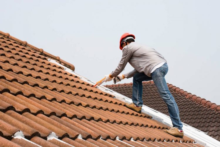 Rénovation de toiture : des prix plus intéressants en Belgique ?
