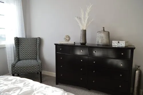 Chambres intemporelles en noir et blanc inspirées par la mode