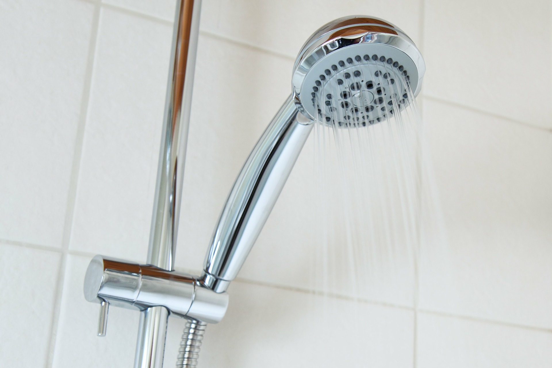 Couper le chauffe-eau permet-il vraiment de faire des économies ?