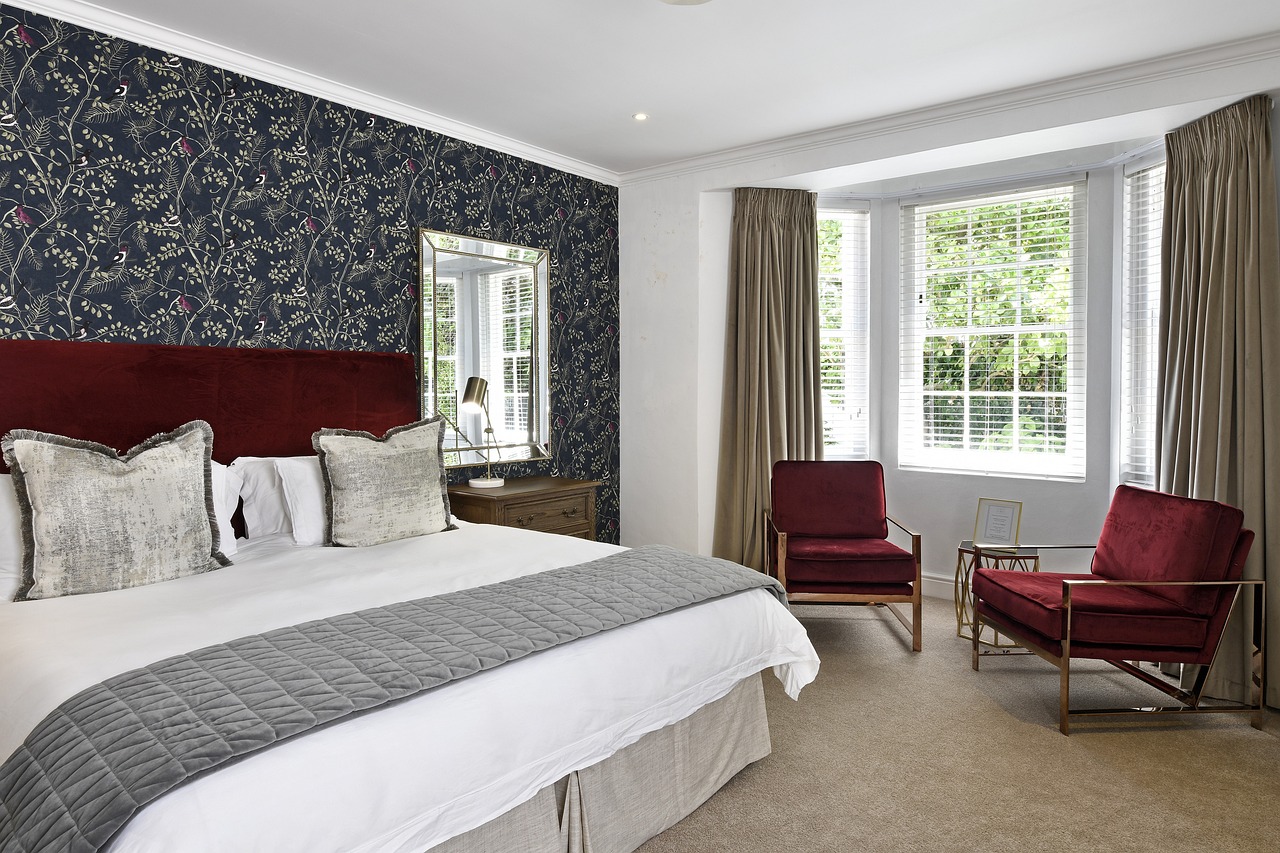 Le papier peint : un atout charme pour votre décoration intérieure