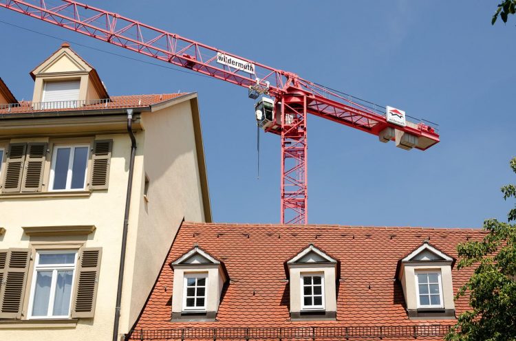 Idées de peinture de chambre : comment peindre des rayures verticales ?