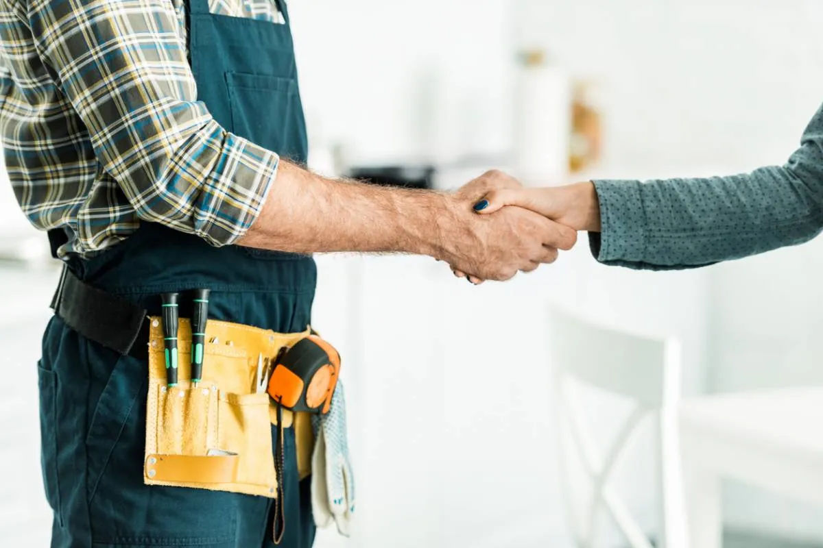 Panne à domicile : comment trouver un dépanneur disponible en urgence ?
