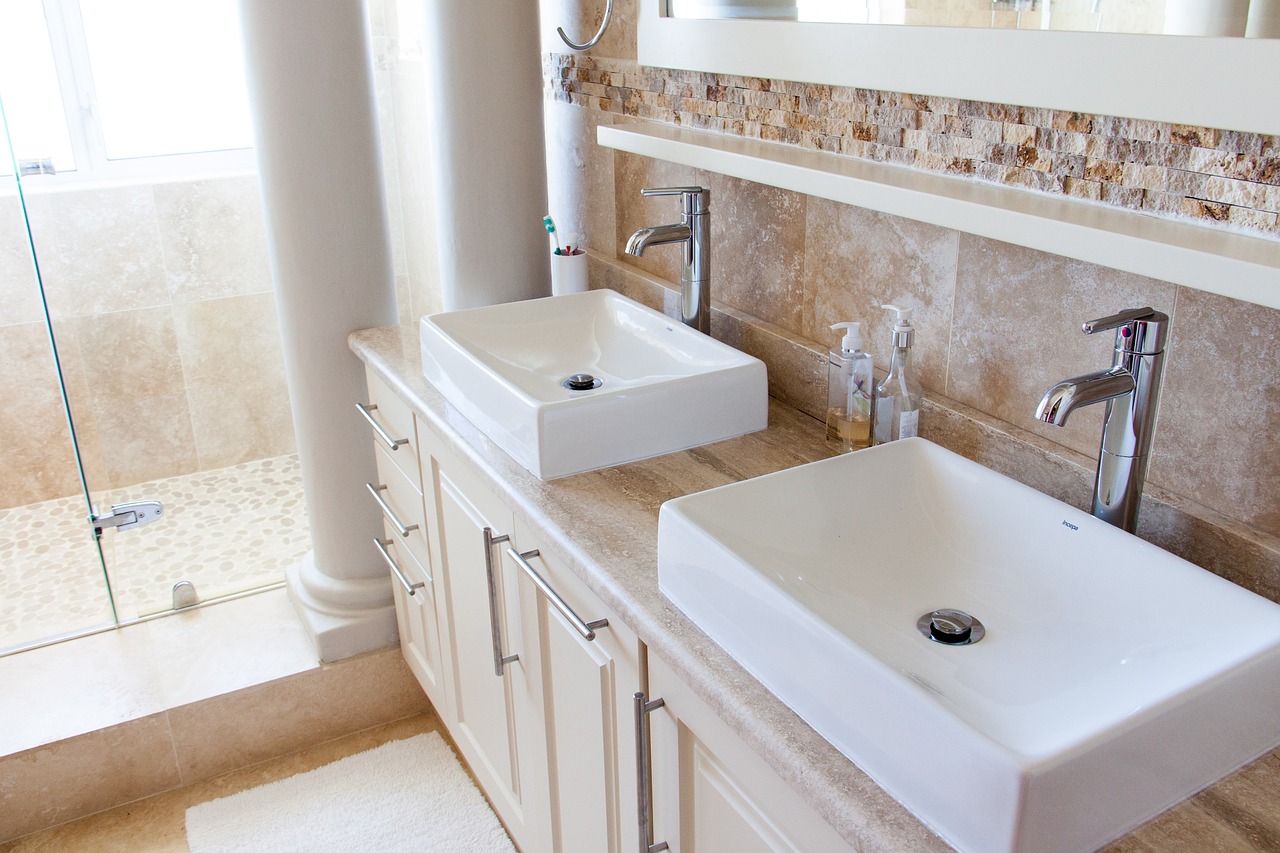 Les étapes essentielles pour une installation sanitaire efficace et durable