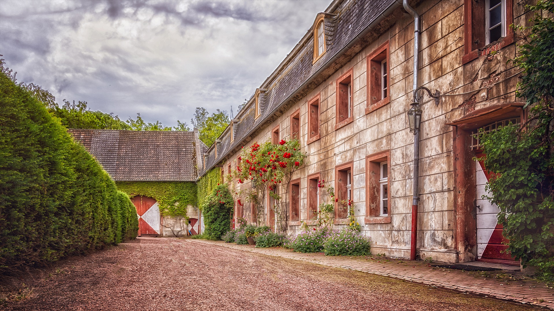 Ma maison en décomposition : Aventures étranges et bizarres dans l’achat d’un bien immobilier 