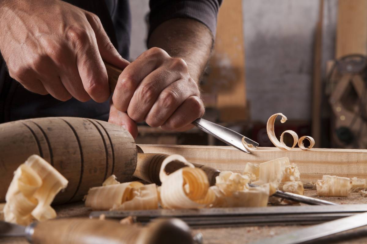 Comment choisir un atelier de menuiserie ?