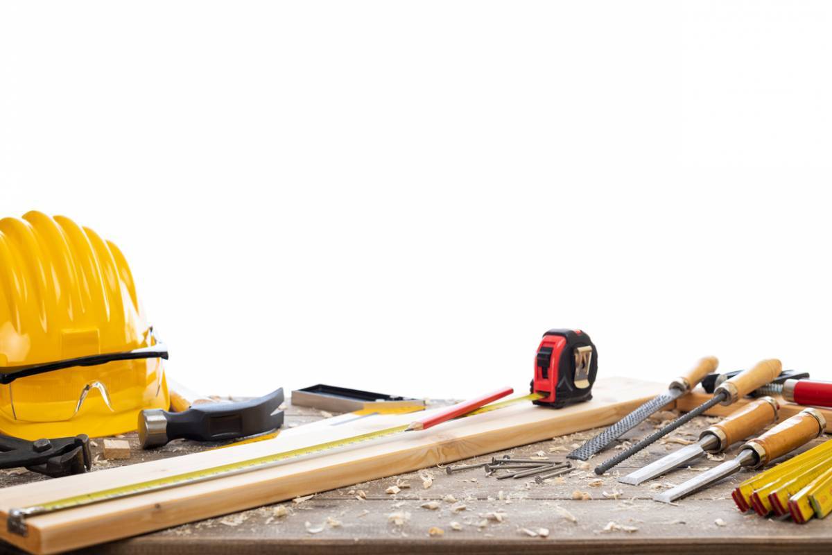Quelles prestations peut effectuer un menuisier ?