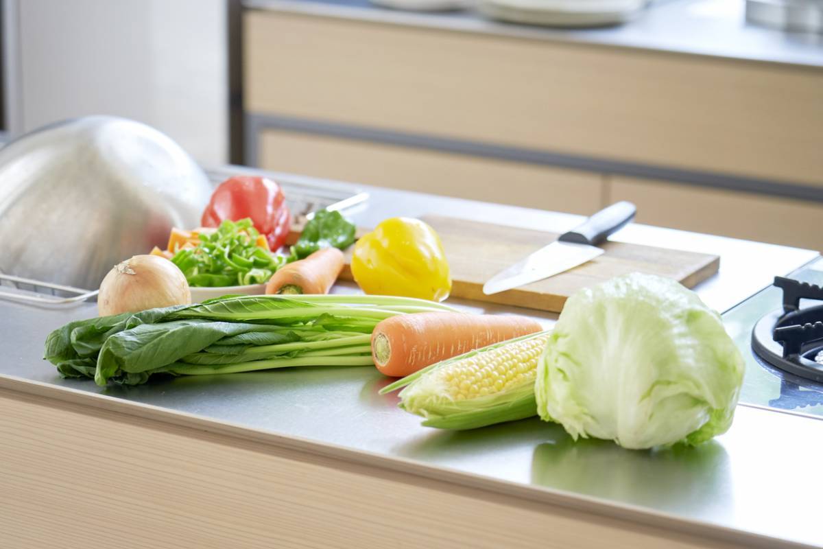 Pourquoi utiliser l’inox pour son plan de travail ?