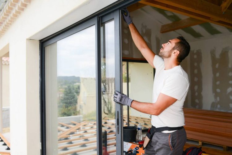 Menuiserie : 4 solutions pour rester au chaud