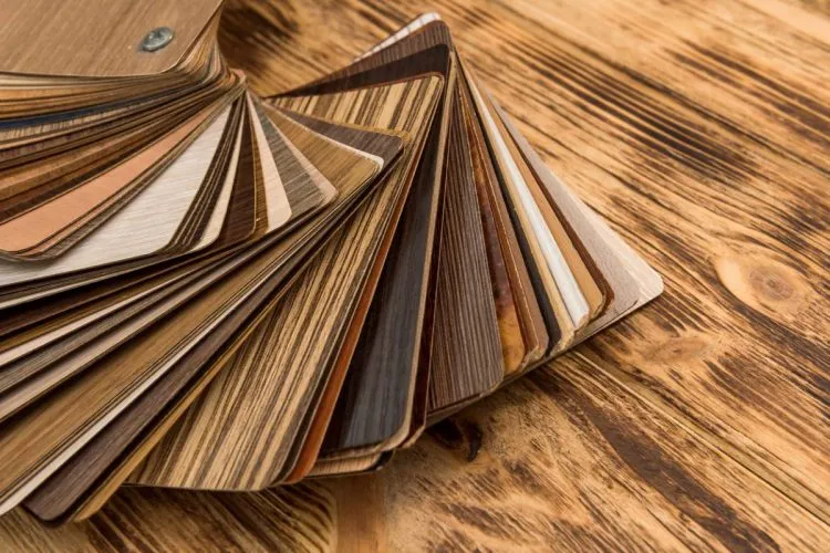 Menuiseries : faut-il choisir le placage de bois ou le bois massif ?