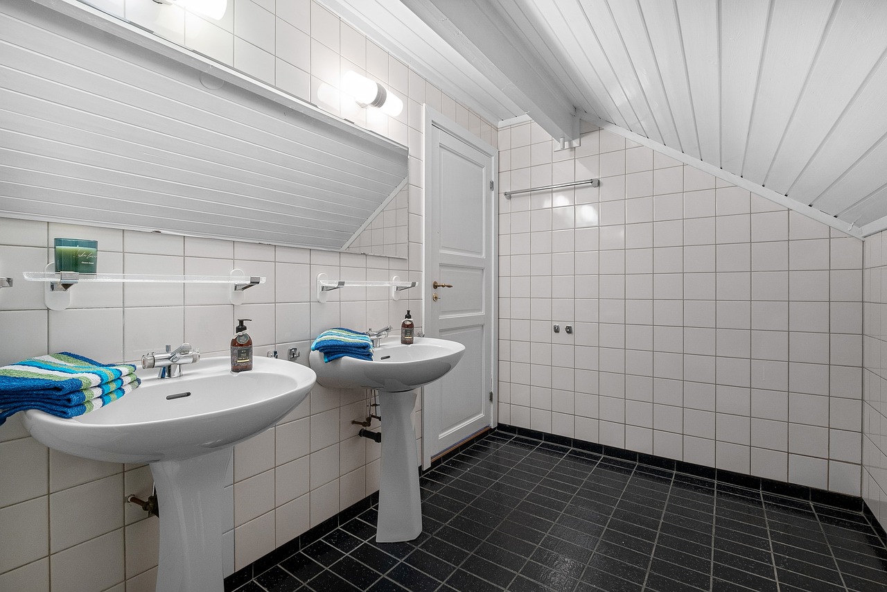 Quel revêtement de sol choisir pour sa salle de bain ?