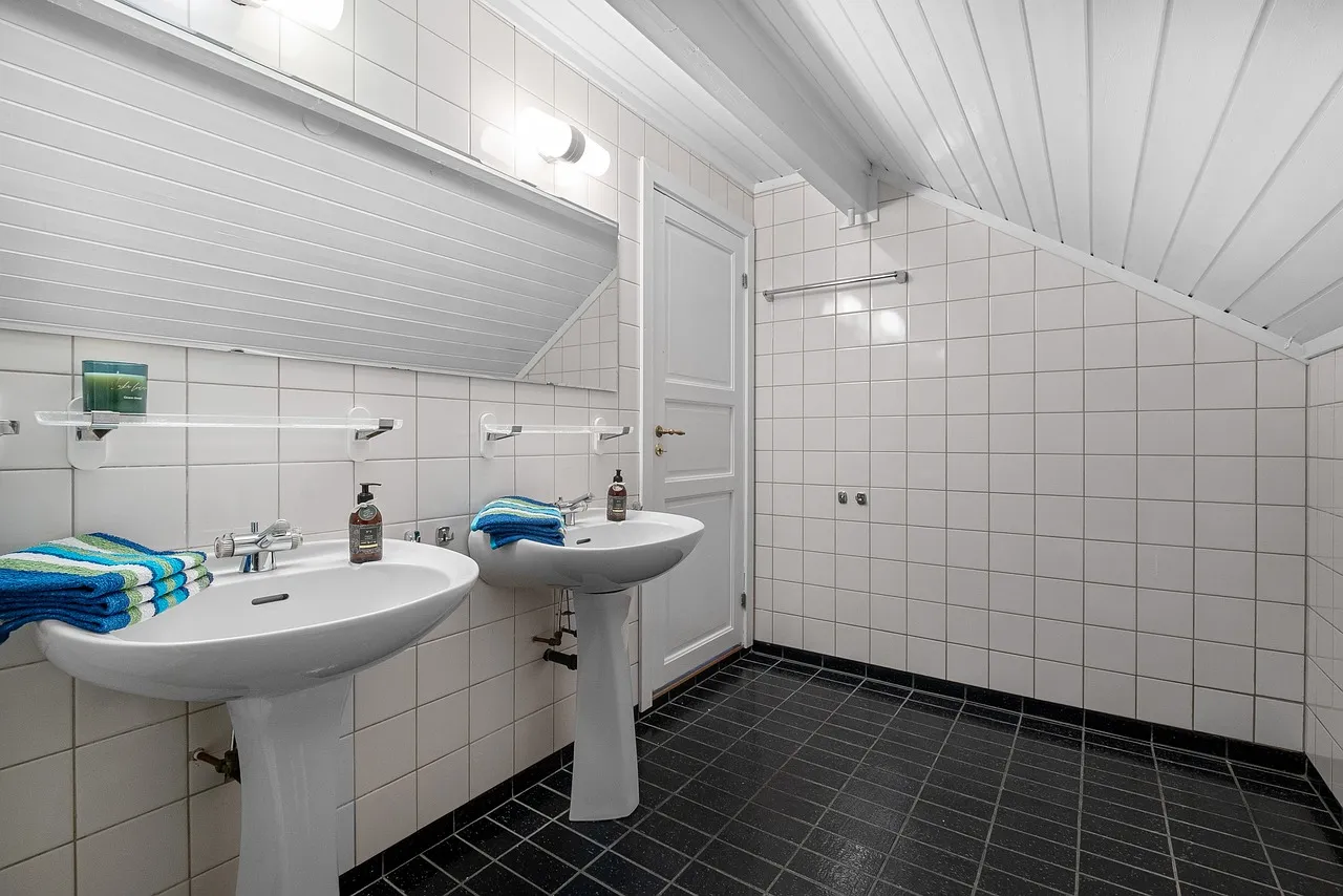 Quel revêtement de sol choisir pour sa salle de bain ?