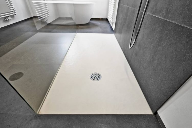 receveur de douche, salle de bain sur mesure, aménagements