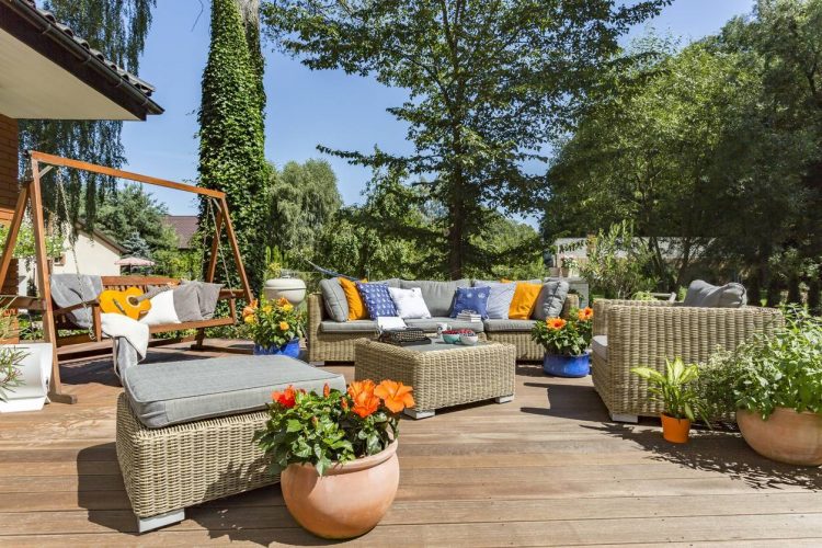Salon de jardin pour barbecue