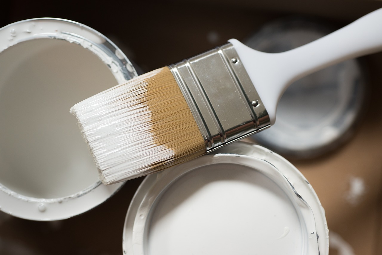 Est-ce obligatoire de faire une sous-couche avant du papier-peint ?